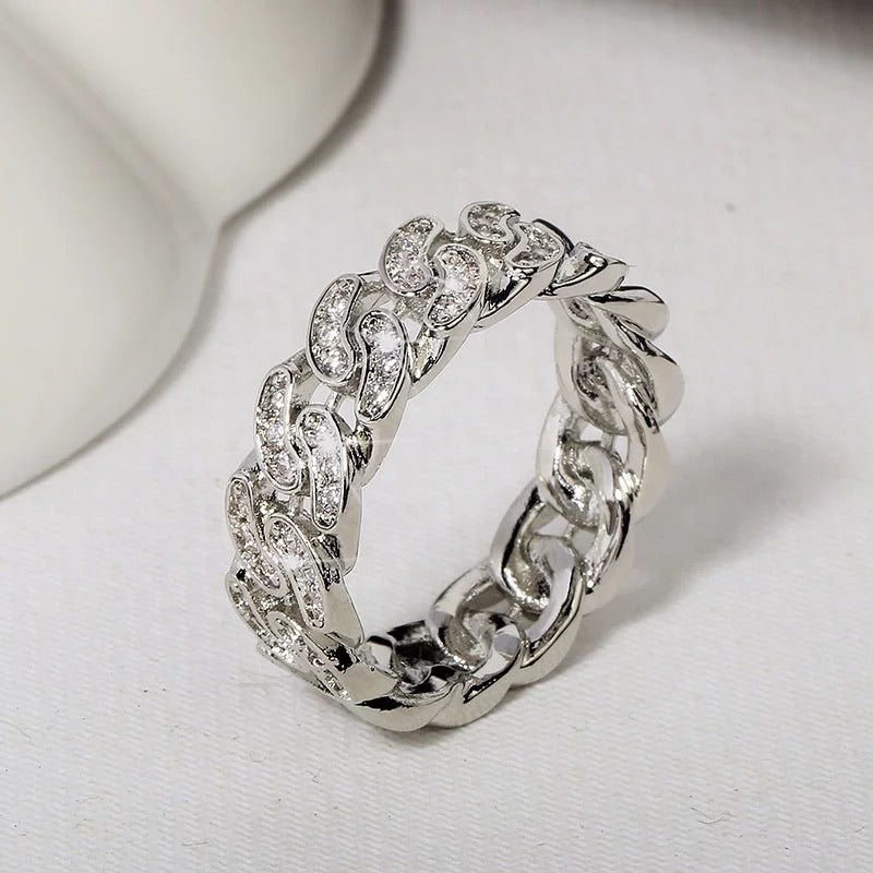 COLUMBIANA Rings